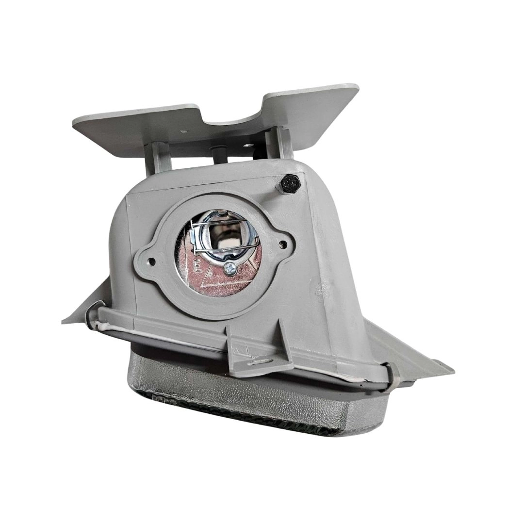 Farol Auxiliar Neblina Para S10 Blazer 1999 a 2000 Vidro LE Farol Auxiliar Neblina Para S10 Blazer 1999 a 2000 Vidro LE