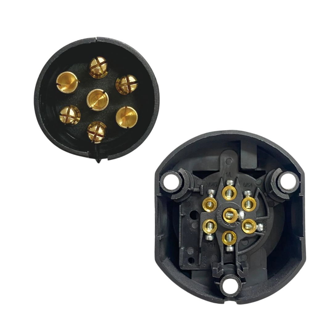 Kit Femea Macho Tomada Plug Elétrica Reboque Carretinha 6p Kit Femea Macho Tomada Plug Elétrica Reboque Carretinha 6p