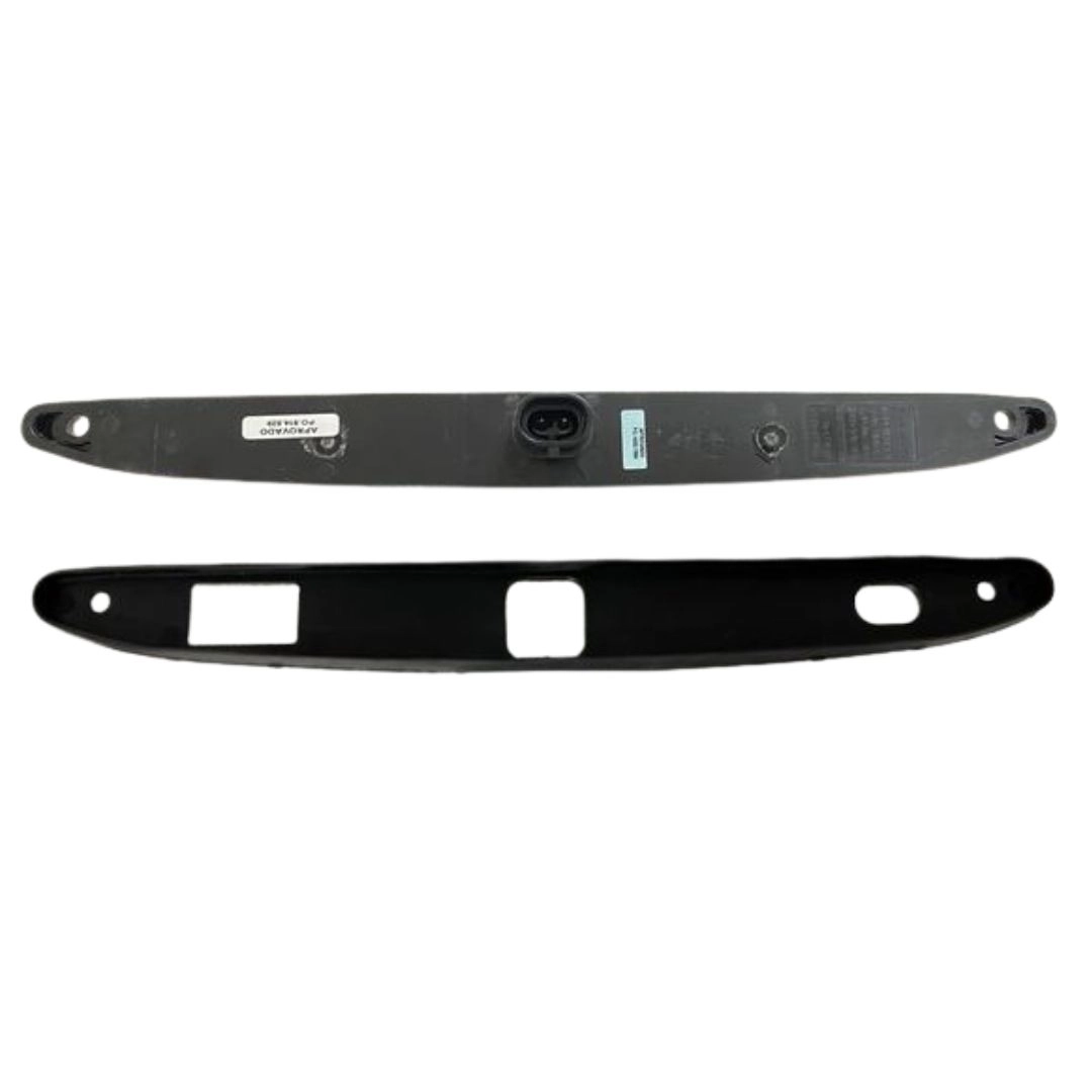 Lanterna Brake Light LED Bivolt Vermelho Ônibus Universal Lanterna Brake Light LED Bivolt Vermelho Ônibus Universal