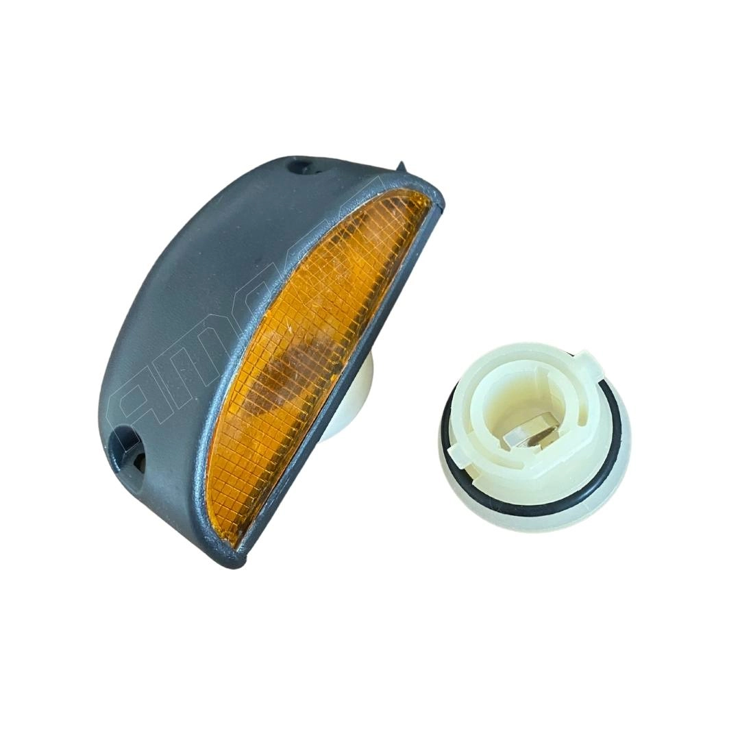 Lanterna Lateral Paralama Para Volvo VM c Soquete
