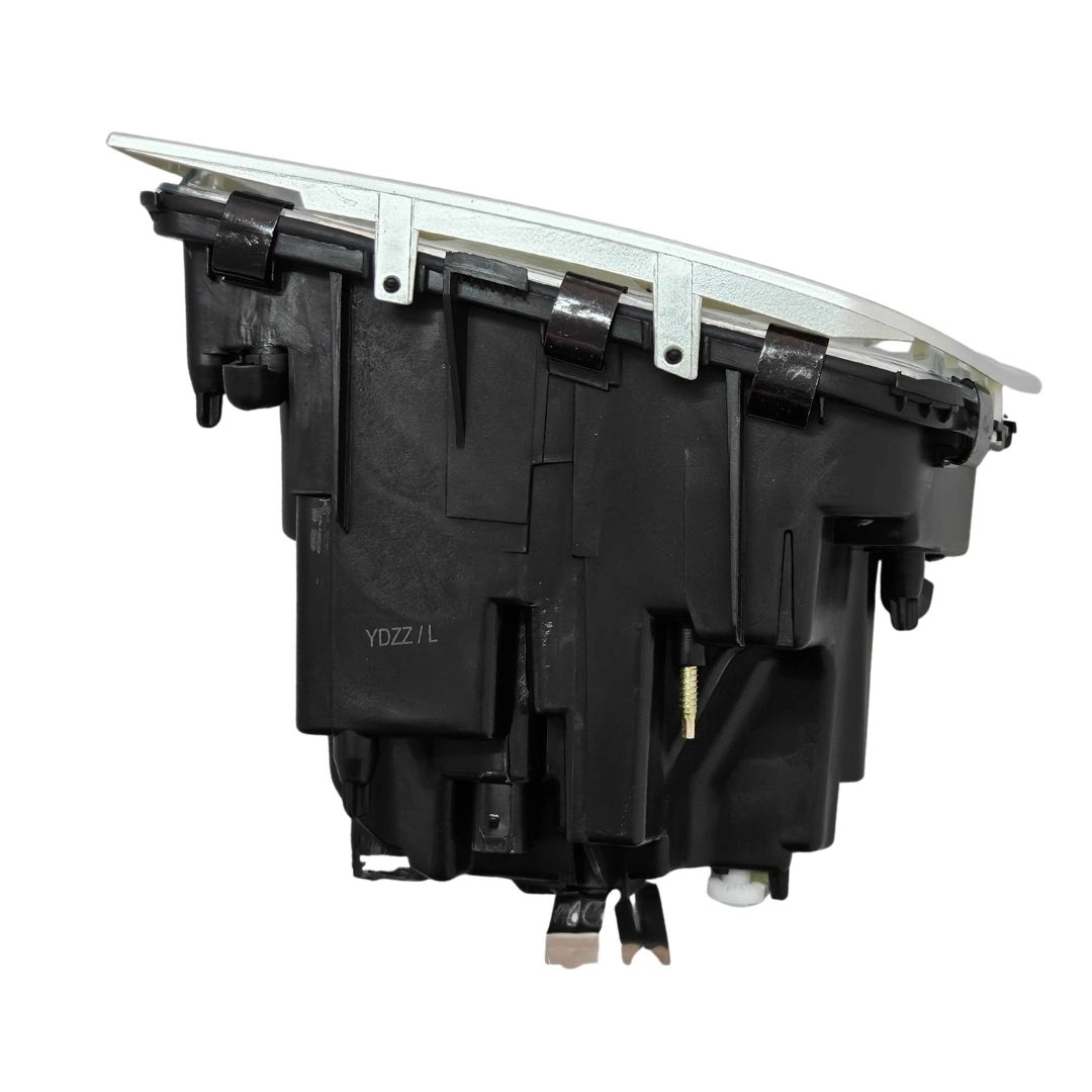 Farol Auxiliar Milha e Neblina Foco Duplo Com Moldura Para Volvo FM FH Lado Direito Farol Auxiliar Milha e Neblina Foco Duplo Com Moldura Para Volvo FM FH Lado Direito