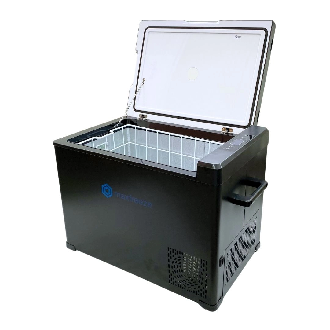 Geladeira 40 Litros 12V/24V 110v/220v Caminhão Ônibus Van