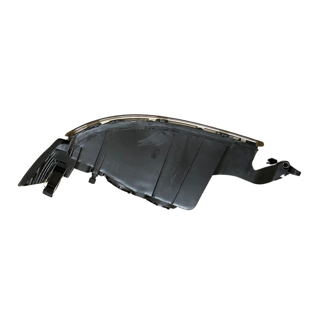 Farol Auxiliar Milha Foco Simples Para Volvo FH16 FM16 2015 a 2021 Lado Esquerdo Autolux 21221152