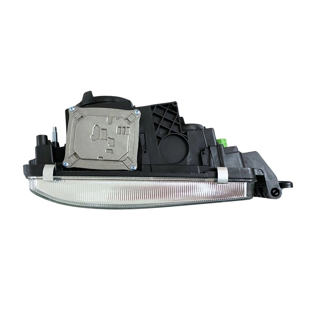 Farol Para Iveco Stralis Hi-way Cromado Led Esquerdo Farol Para Iveco Stralis Hi-way Cromado Led Esquerdo