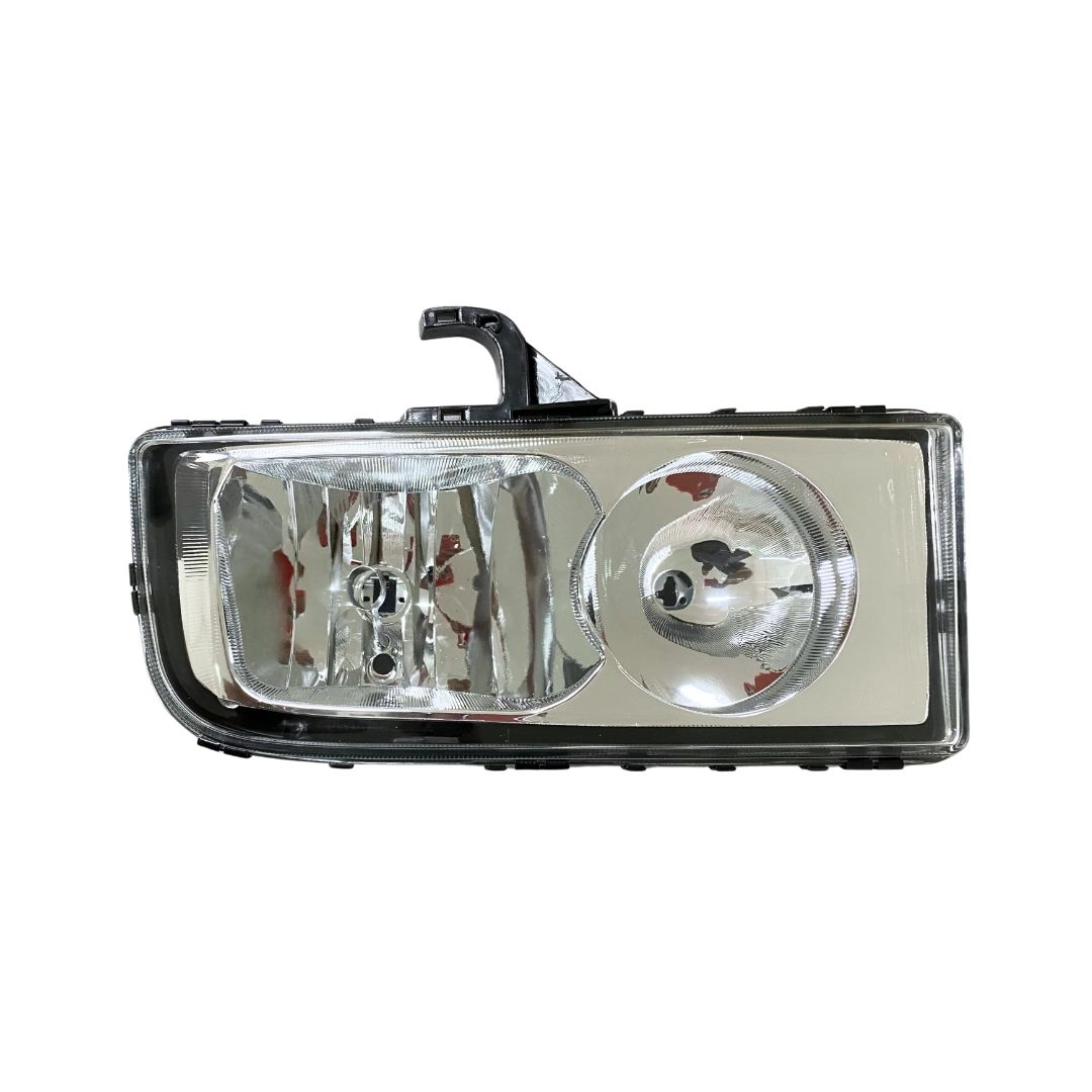 Farol Dianteiro Principal Para Caminhão Mercedes Benz Axor Após 2005 Lado Direito Farol Dianteiro Principal Para Caminhão Mercedes Benz Axor Após 2005 Lado Direito