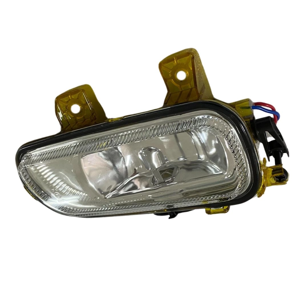 Farol Auxiliar Milha Para Mercedes Benz Axor 2006 a 2022 Lado Direito Autolux 9408200156 Farol Auxiliar Milha Para Mercedes Benz Axor 2006 a 2022 Lado Direito Autolux 9408200156