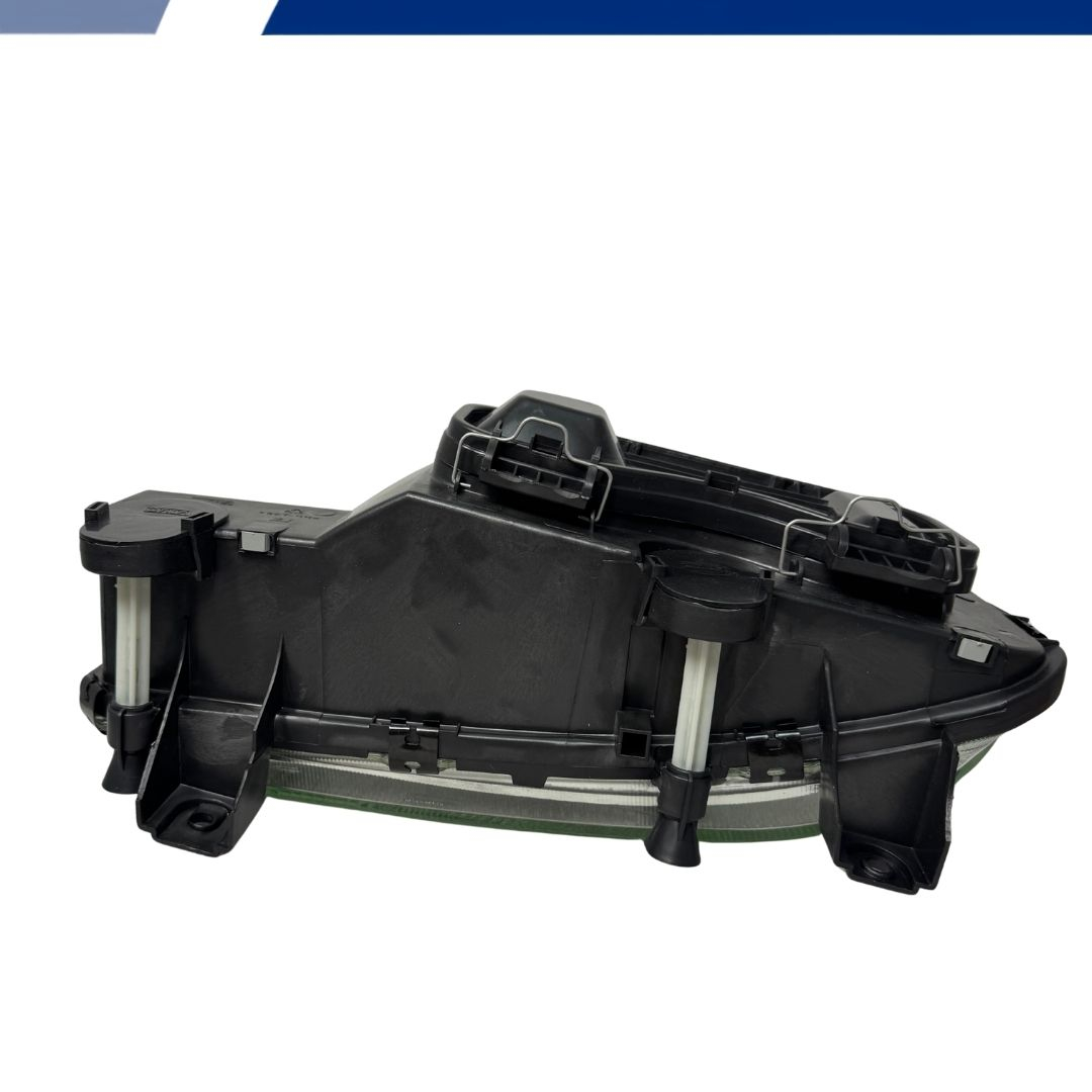 Farol Principal Lado Direito Com Auxiliar de Neblina Mercedes Benz MB Atego 1315 1418 1718 1725 2425 2428 Ano 2006 a 2011