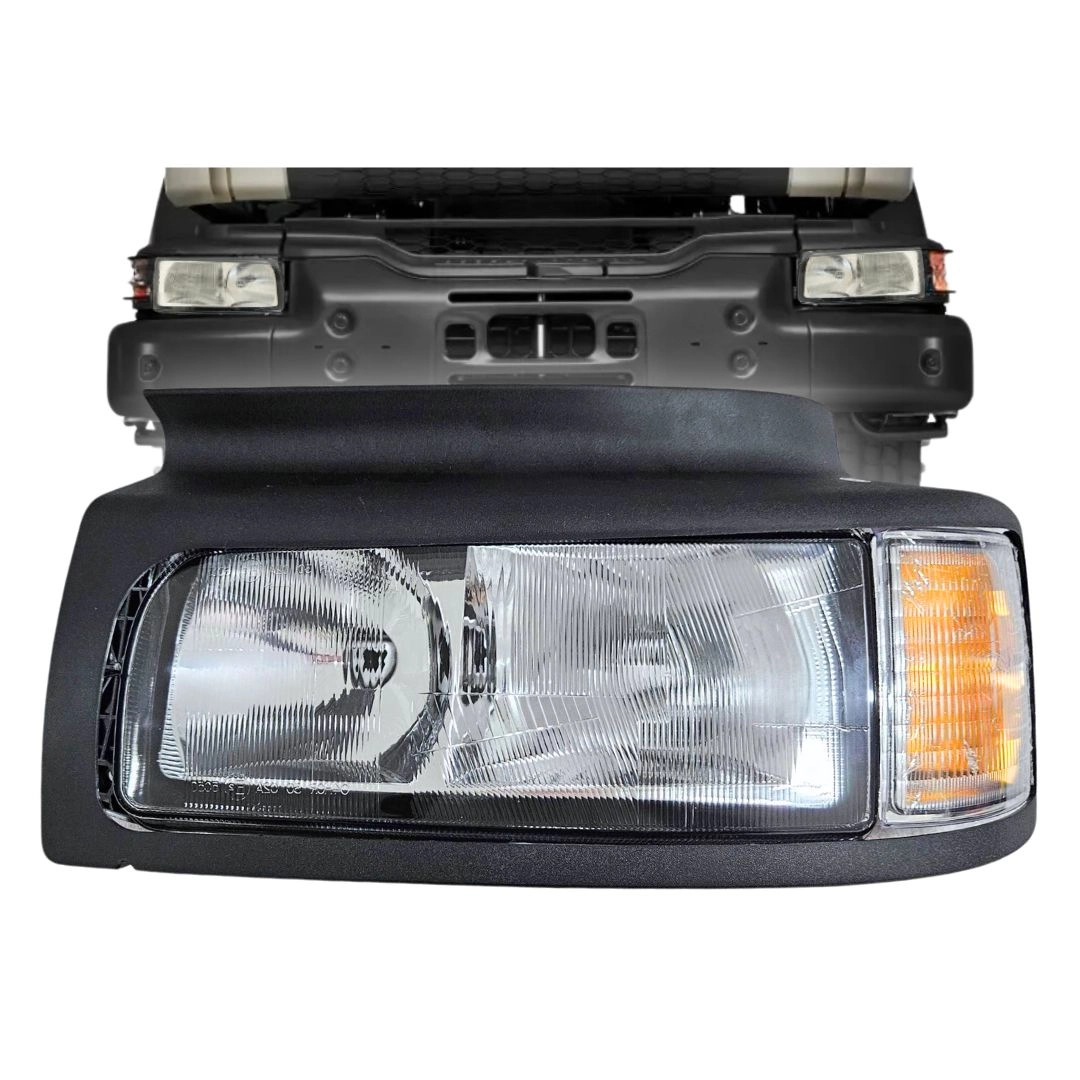 Farol Deitado Para Volvo VM 17 23 Com Moldura e Pisca LE