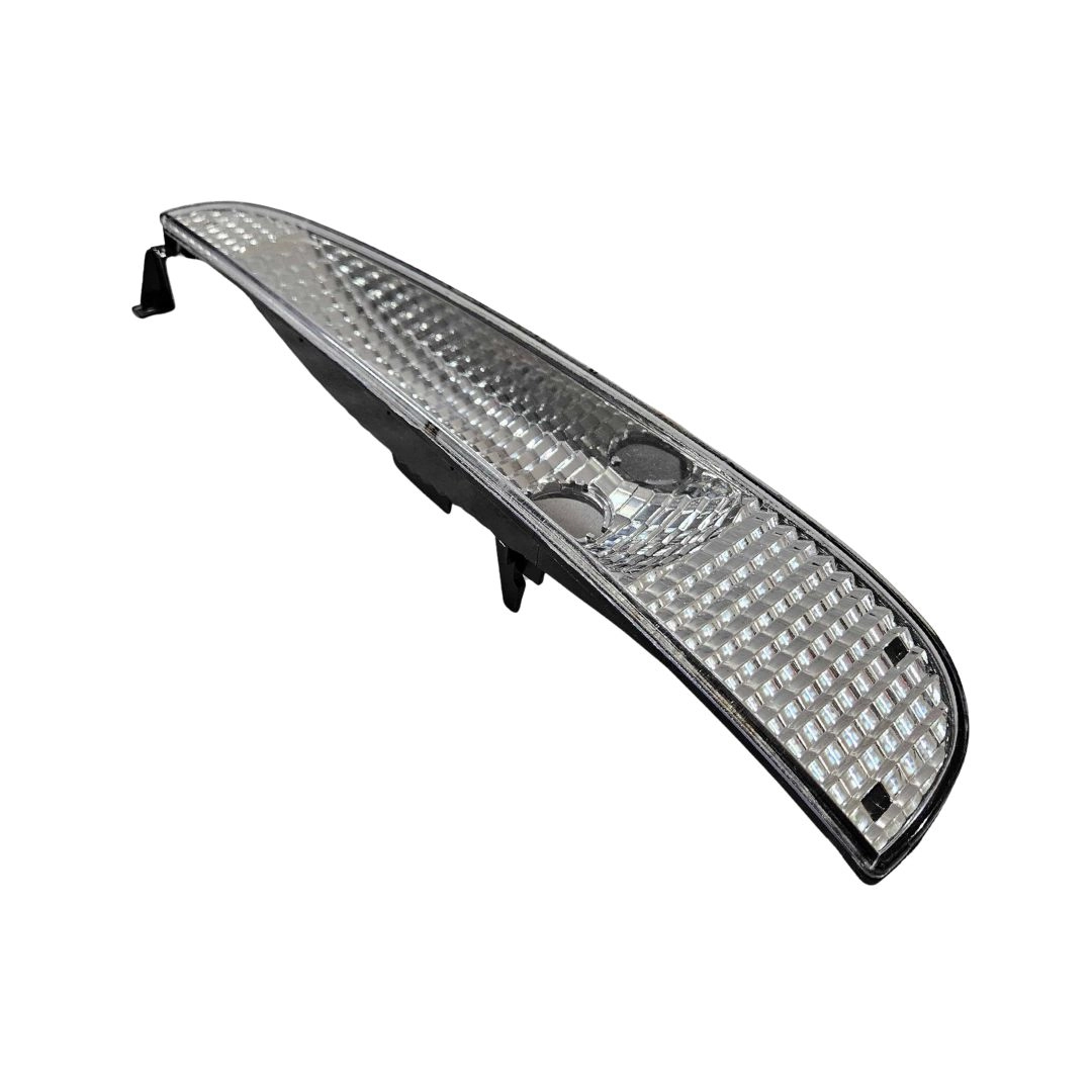 Lanterna Pisca Seta Dianteiro 24v Para Mercedes Axor 2006 a 2022 Lado Esquerdo Autolux 9408200321