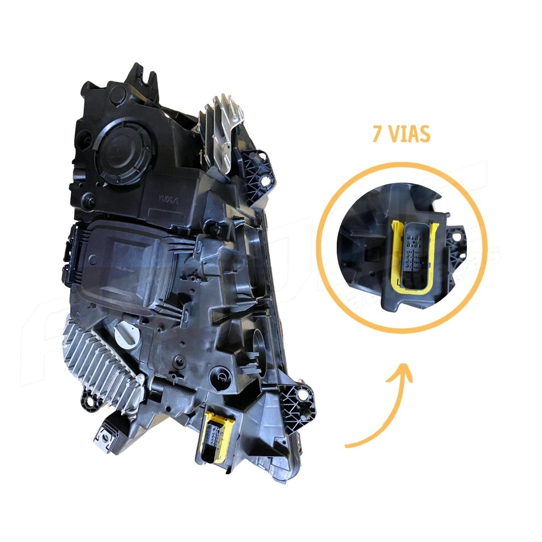 Farol Principal ParaVolvo FH New LED Após 2015 LD Farol Principal ParaVolvo FH New LED Após 2015 LD