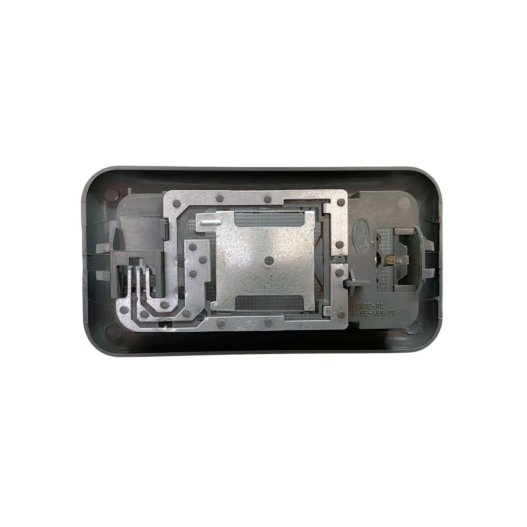 Lanterna Luz de Teto Para Weekend 2001 Até 2003