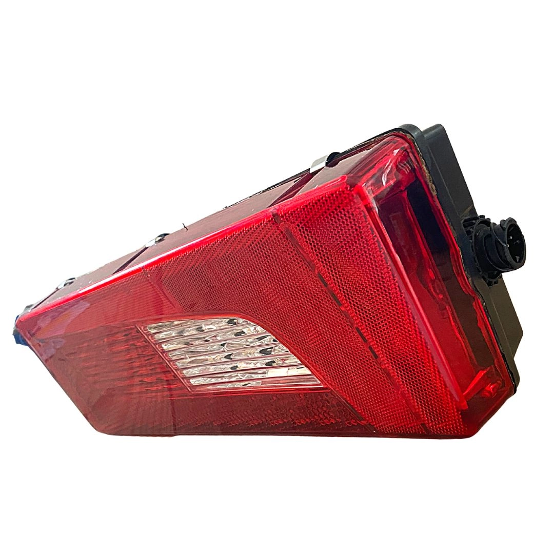 Lanterna Traseira Para Caminhão Scania S5 S6 Serie 5 Série 6 PGR Streamline Lado Esquerdo 2241858 2241860