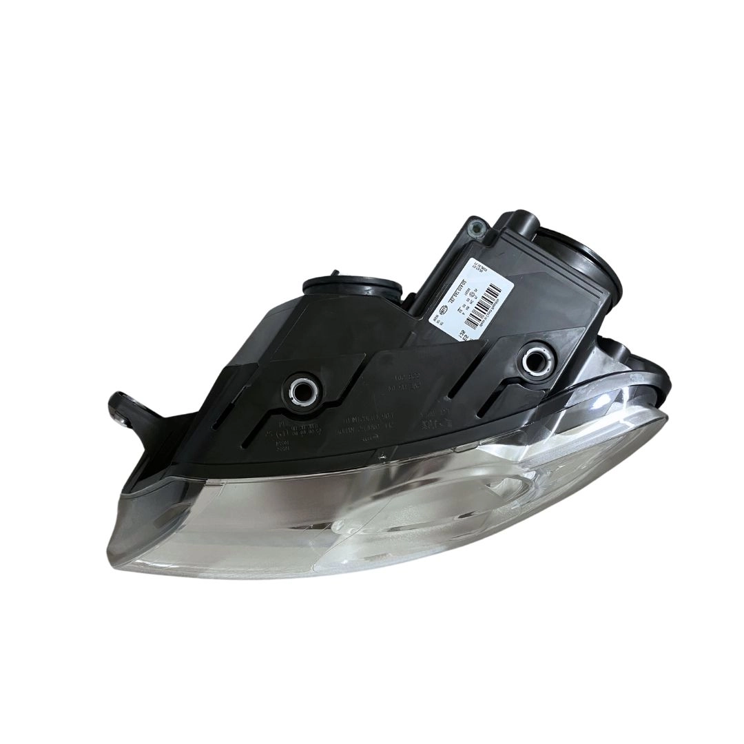 Farol Para Passat Variant 2005 a 2011 Lado Esquerdo Hella Farol Para Passat Variant 2005 a 2011 Lado Esquerdo Hella