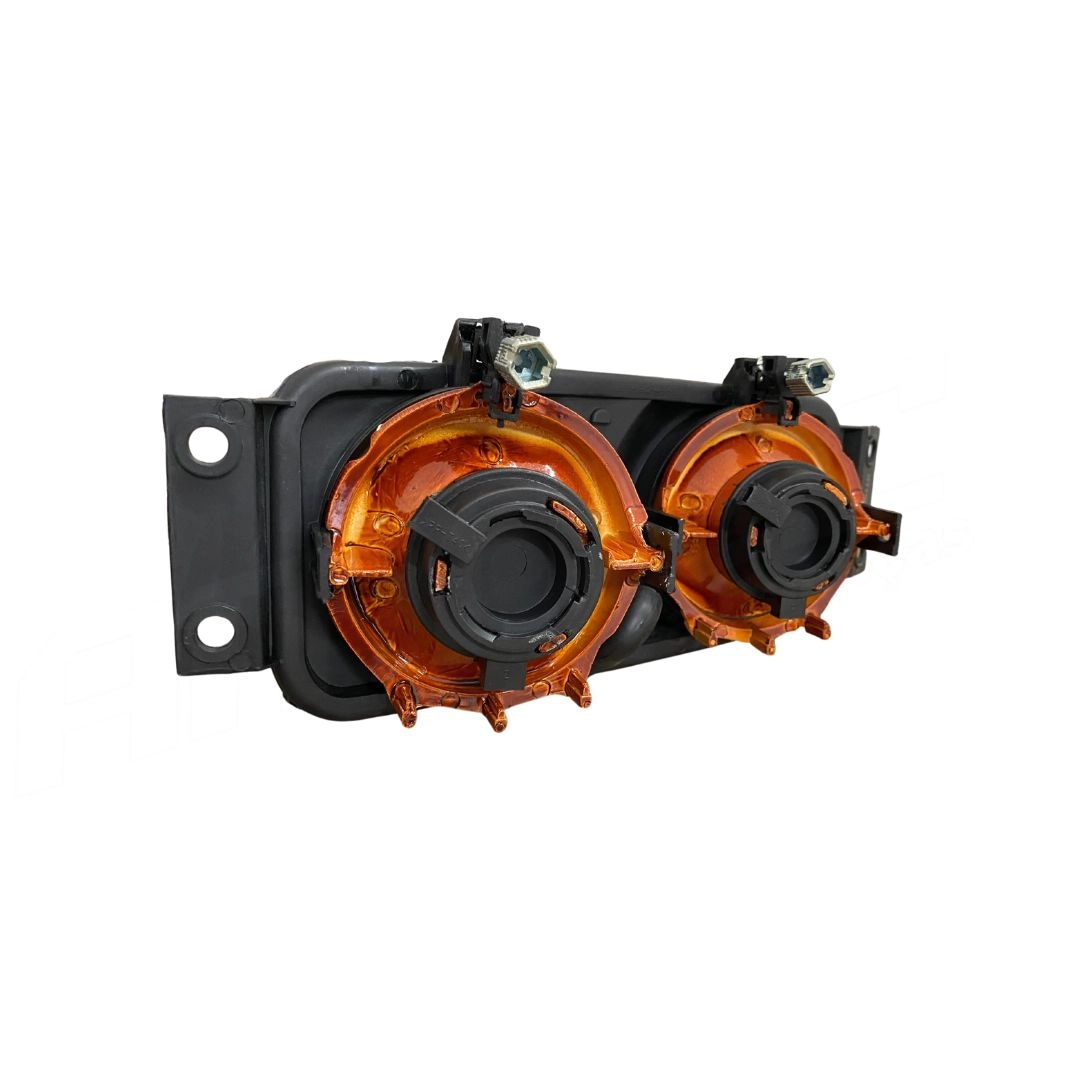 Farol Milha Duplo ParaScania S4 Série 4 Lado Esquerdo Farol Milha Duplo ParaScania S4 Série 4 Lado Esquerdo