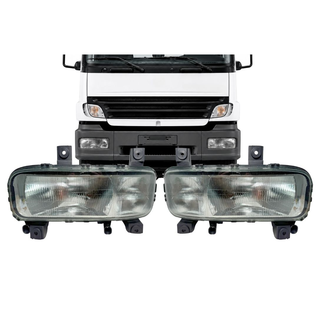 Par Farol Principal Com Auxiliar de Neblina Integrado Mercedes Benz MB Atego 1315 1418 1718 1725 2425 2428 Ano 2006 a 2011 Par Farol Principal Com Auxiliar de Neblina Integrado Mercedes Benz MB Atego 1315 1418 1718 1725 2425 2428 Ano 2006 a 2011