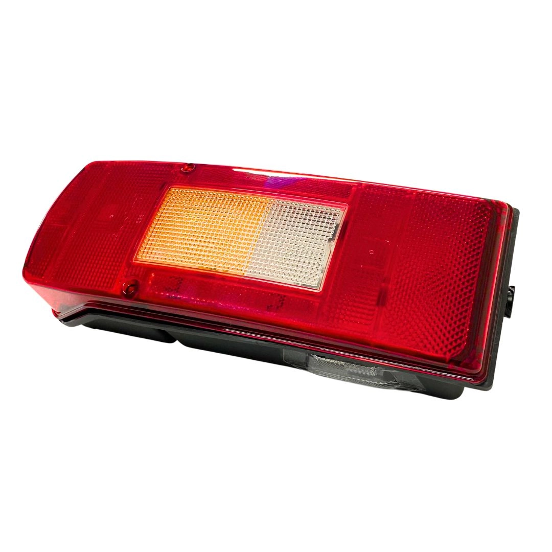 Lanterna Traseira Para Volvo FH FM NH 2004 a 2018 Com Vigia Lado Esquerdo