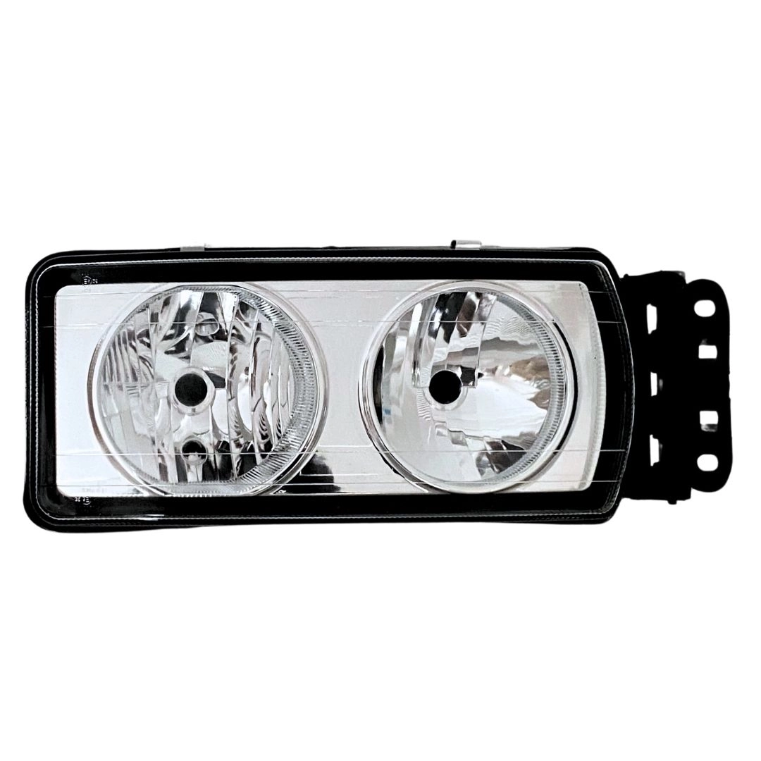 Farol Dianteiro Principal Para Iveco Stralis Tector AP06 Fundo Cromado Lado Direito Autolux Farol Dianteiro Principal Para Iveco Stralis Tector AP06 Fundo Cromado Lado Direito Autolux