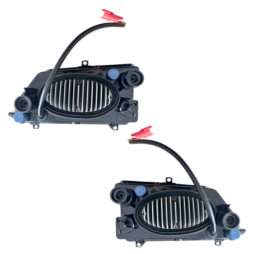 Par Lanterna Farol Teto ParaScania NTG 2019 LED Par Lanterna Farol Teto ParaScania NTG 2019 LED