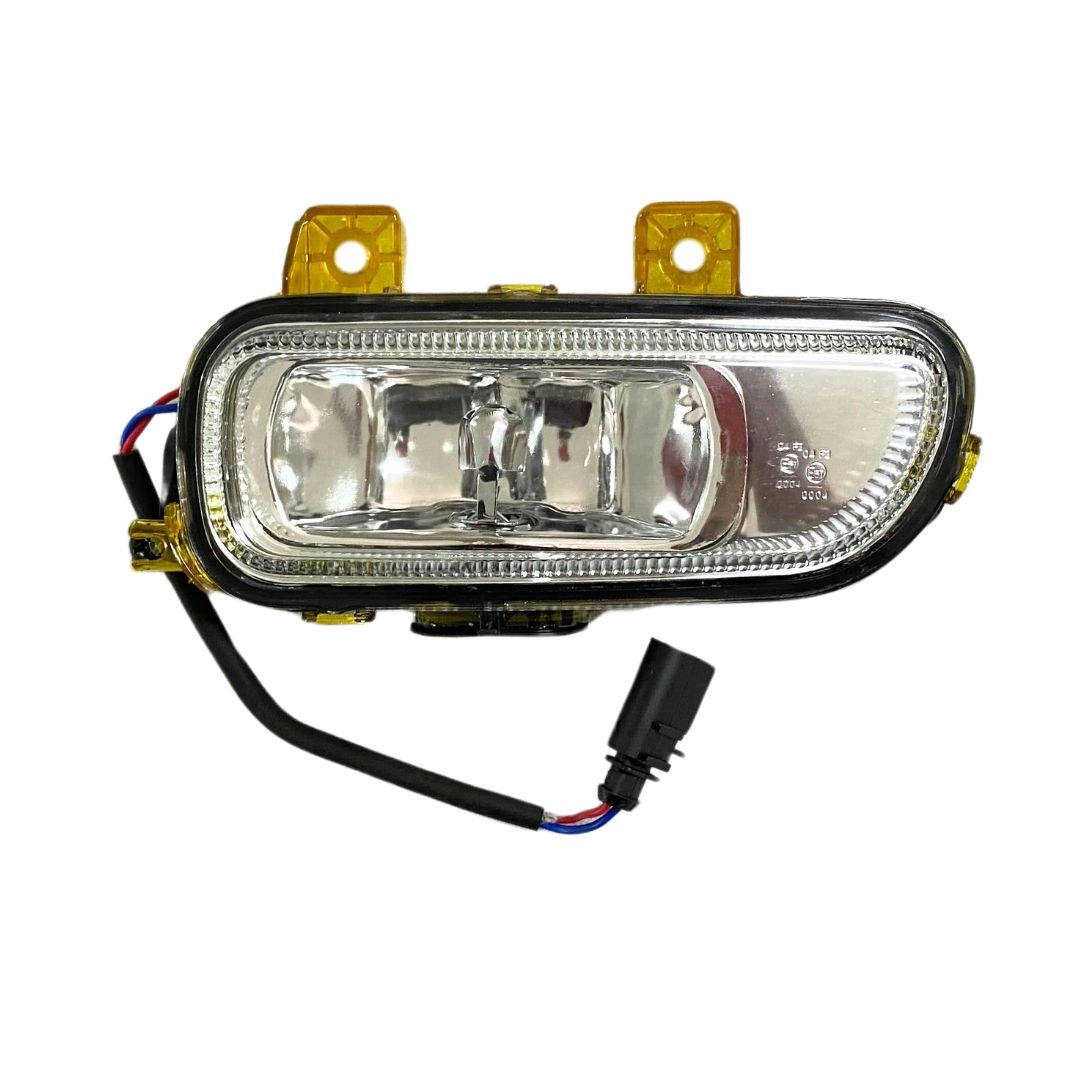 Farol Auxiliar Milha Para MB Axor pós 2005 H3 Esquerdo