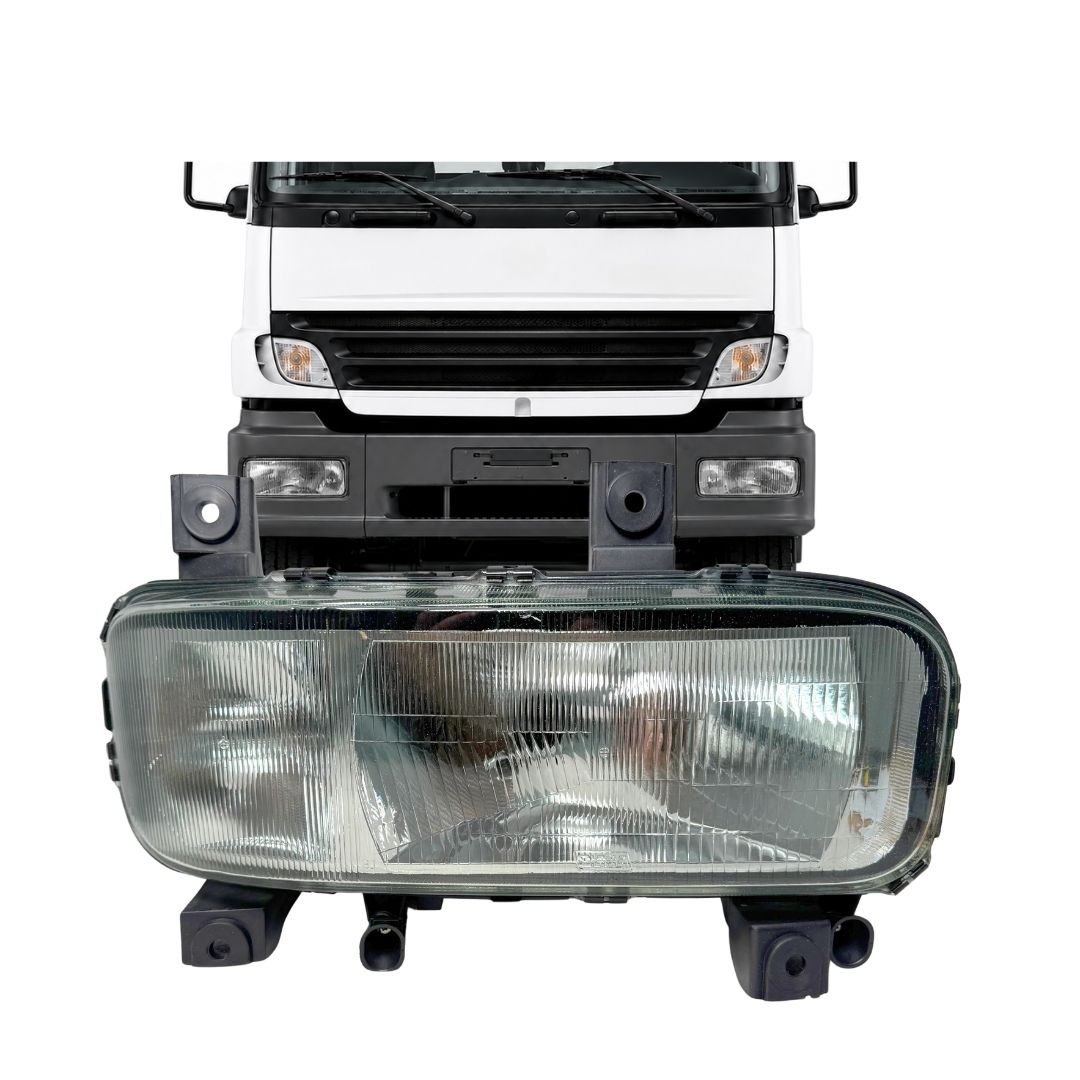 Farol Principal Lado Direito Com Auxiliar de Neblina Mercedes Benz MB Atego 1315 1418 1718 1725 2425 2428 Ano 2006 a 2011