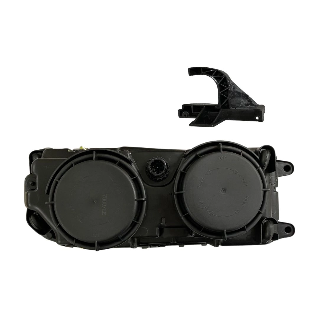 Farol Principal Caminhao Mercedes Benz Axor Após 2005 LE