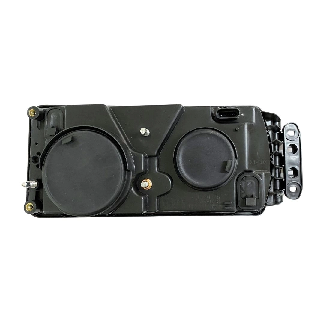 Farol Para Iveco Stralis Tector AP06 Fundo Cromado L/E Farol Para Iveco Stralis Tector AP06 Fundo Cromado L/E