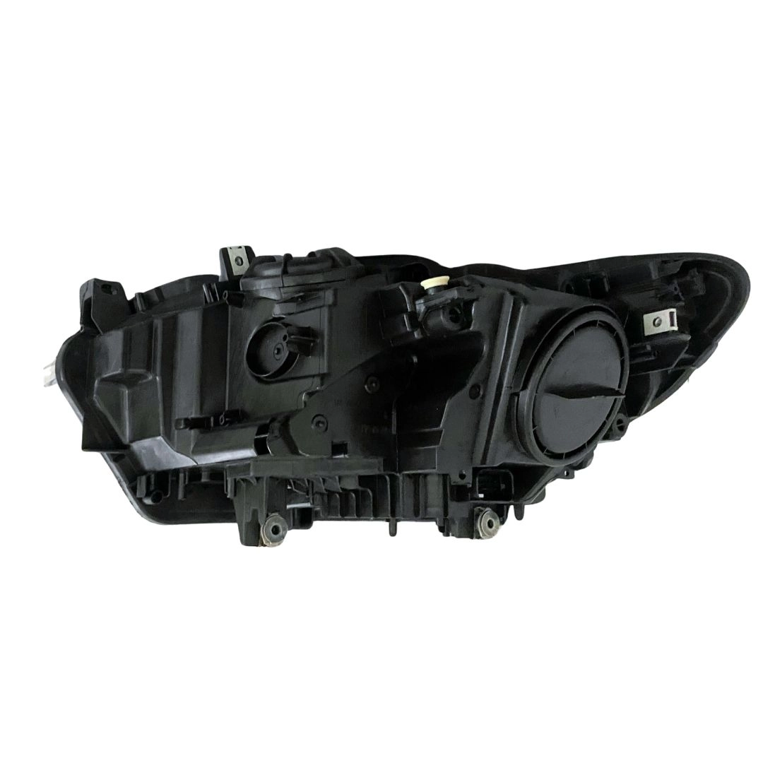 Farol Para BMW 114i 116i 118i 2012 a 2015 Lado Direito Hella Farol Para BMW 114i 116i 118i 2012 a 2015 Lado Direito Hella