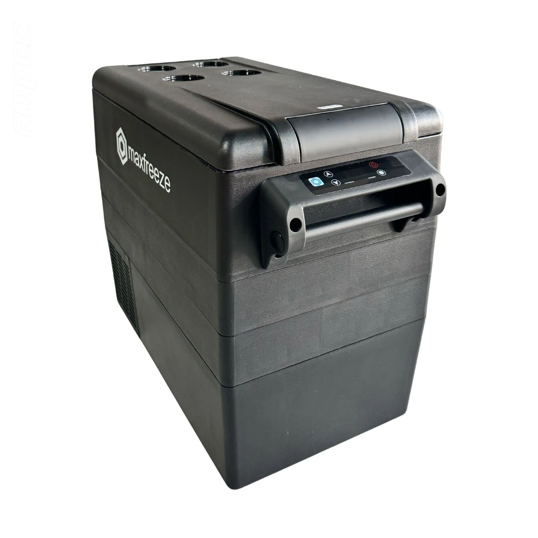 Mini Geladeira Portátil 55 Litros Para Caminhão Ônibus Van 12V/24V 110v/220v