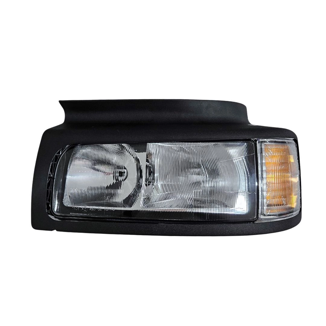 Farol Deitado Para Volvo VM 17 23 Com Moldura e Pisca LE Farol Deitado Para Volvo VM 17 23 Com Moldura e Pisca LE