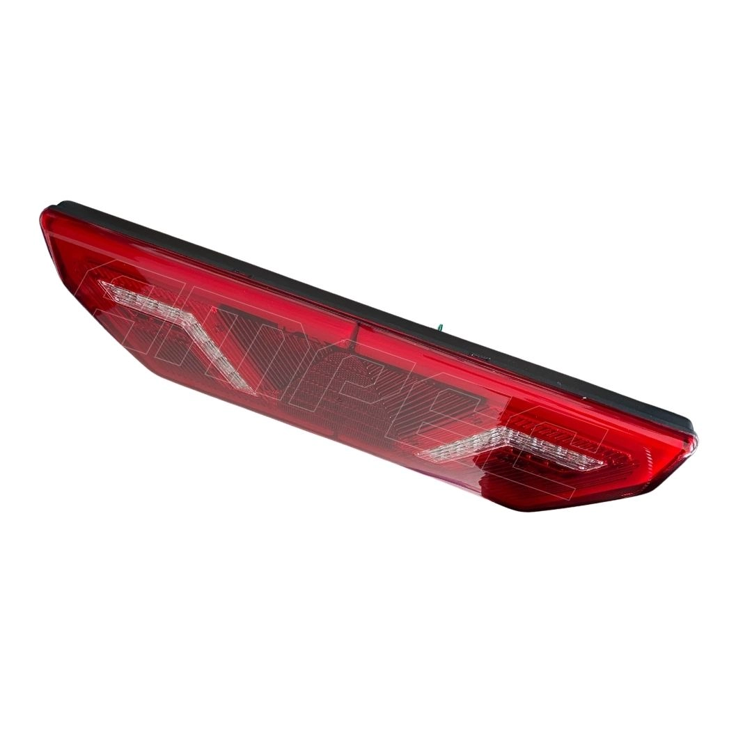 Kit Lanterna Traseira Guerra Universal 24V LED Com Chicotes Kit Lanterna Traseira Guerra Universal 24V LED Com Chicotes