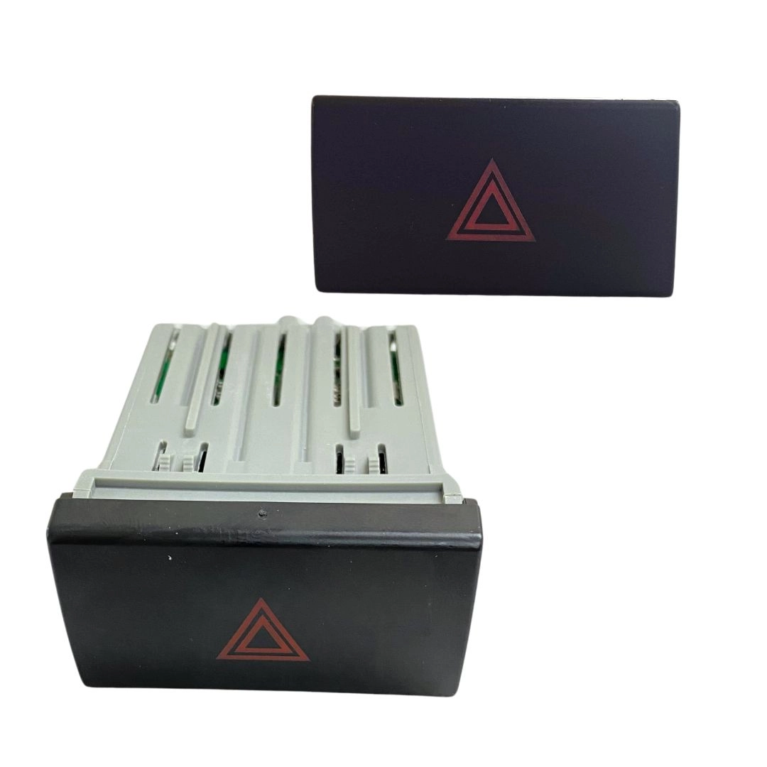 Botão Interruptor Pisca Alerta Para Ford Cargo 12V