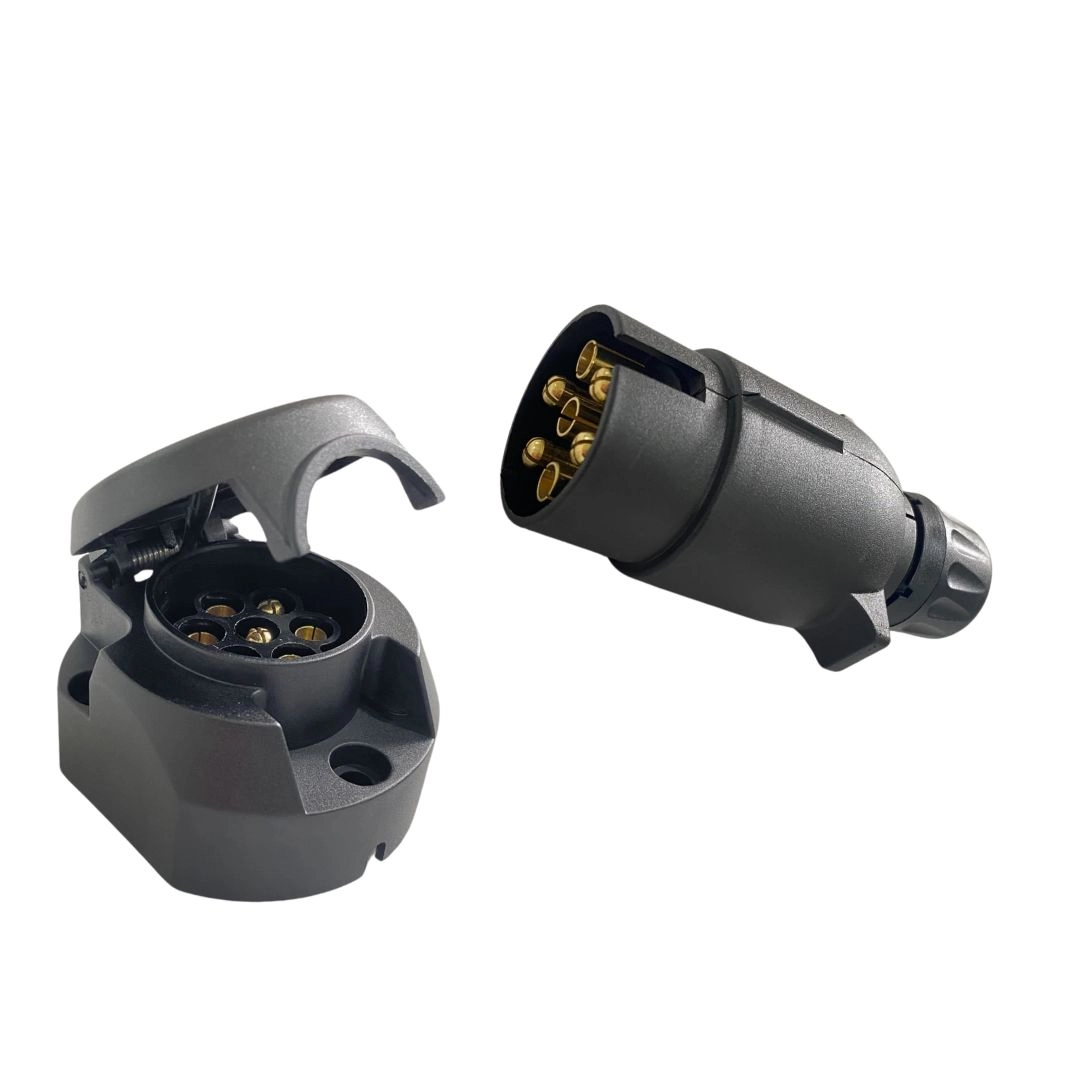 Kit Femea Macho Tomada Plug Elétrica Reboque Carretinha 6p Kit Femea Macho Tomada Plug Elétrica Reboque Carretinha 6p