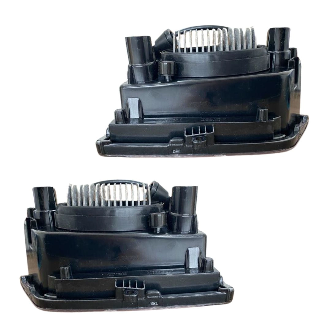 Par Lanterna Farol Teto Alto ParaScania NTG 2019 Par Lanterna Farol Teto Alto ParaScania NTG 2019