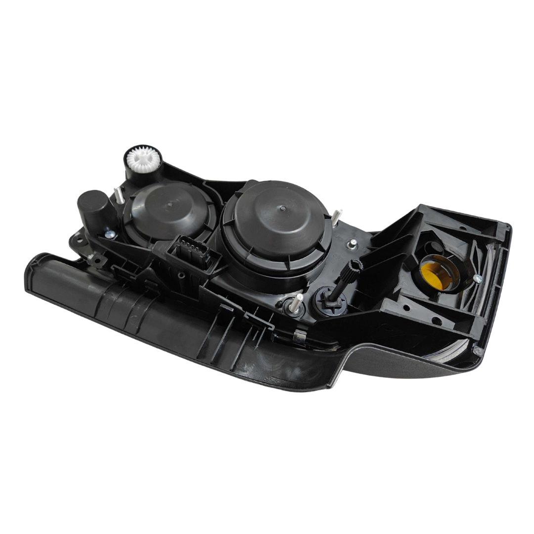 Farol Deitado Para Volvo VM 17 23 Com Moldura e Pisca LE Farol Deitado Para Volvo VM 17 23 Com Moldura e Pisca LE