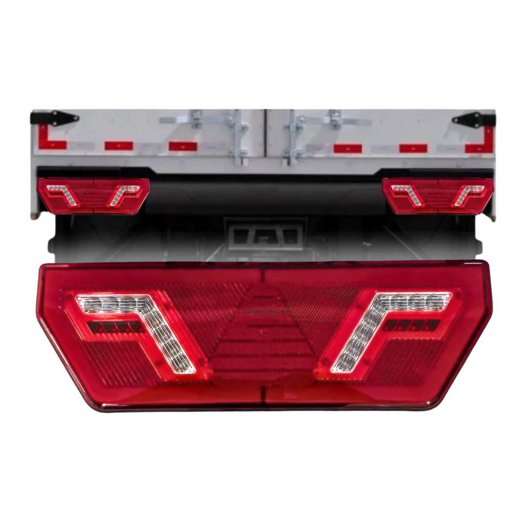 Lanterna Traseira Implementos Guerra Universal 12V LED LE Lanterna Traseira Implementos Guerra Universal 12V LED LE