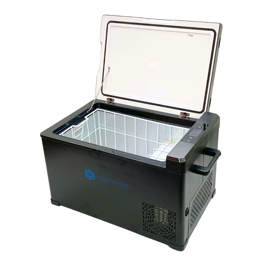 Geladeira 30 Litros 12V/24V 110v/220v Caminhão Ônibus Van