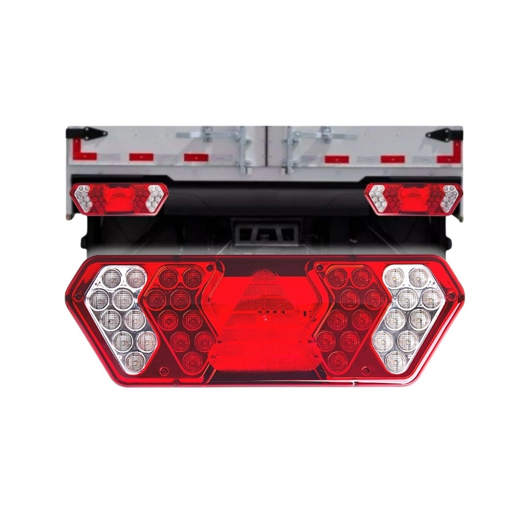 Lanterna Traseira Implemento Guerra Após 2012 24V Esquerdo Lanterna Traseira Implemento Guerra Após 2012 24V Esquerdo